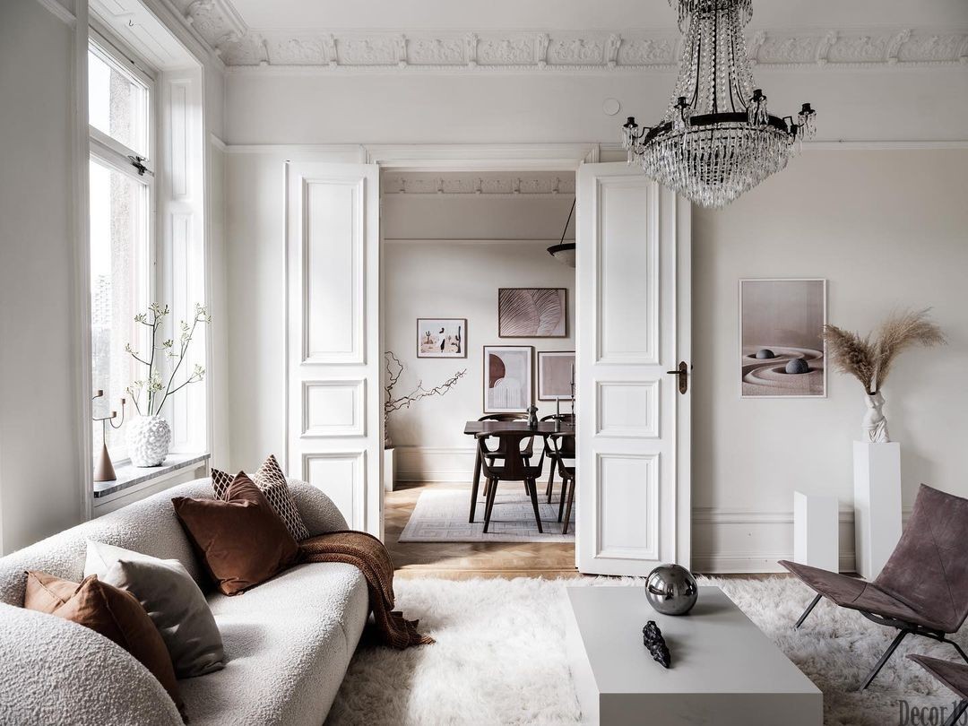 small scandinavian style living room 2023
